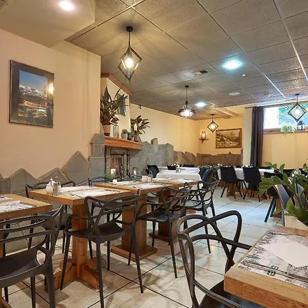 思卡尔尼酒店 酒店 扎科帕内