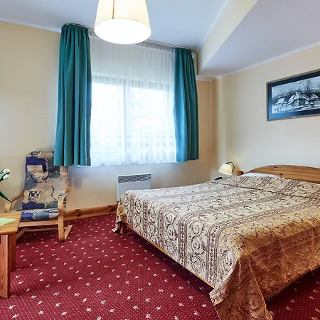 思卡尔尼酒店 3* 扎科帕内